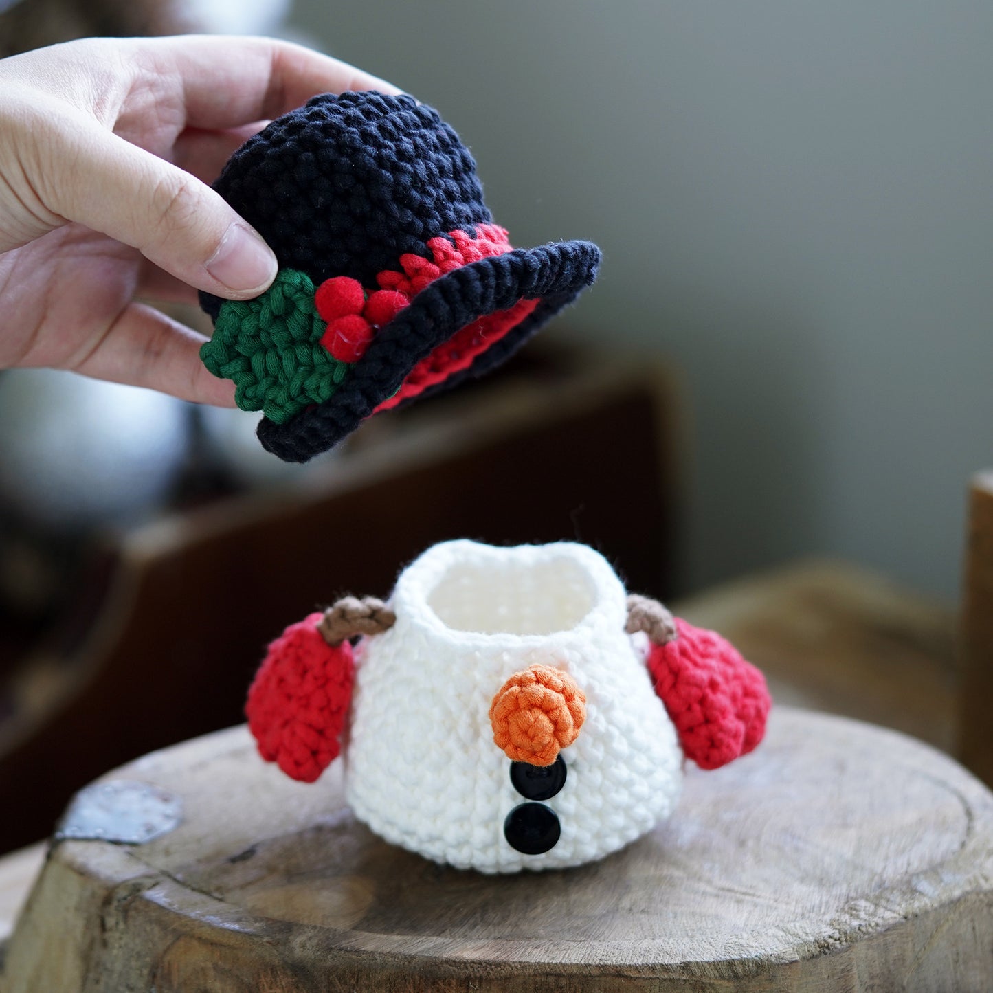 Christmas Snowman Storage Box Crochet Kit