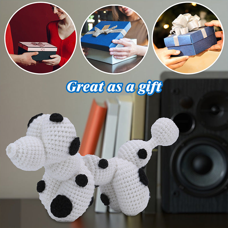 Balloon Dalmatian Yetta Crochet Kit