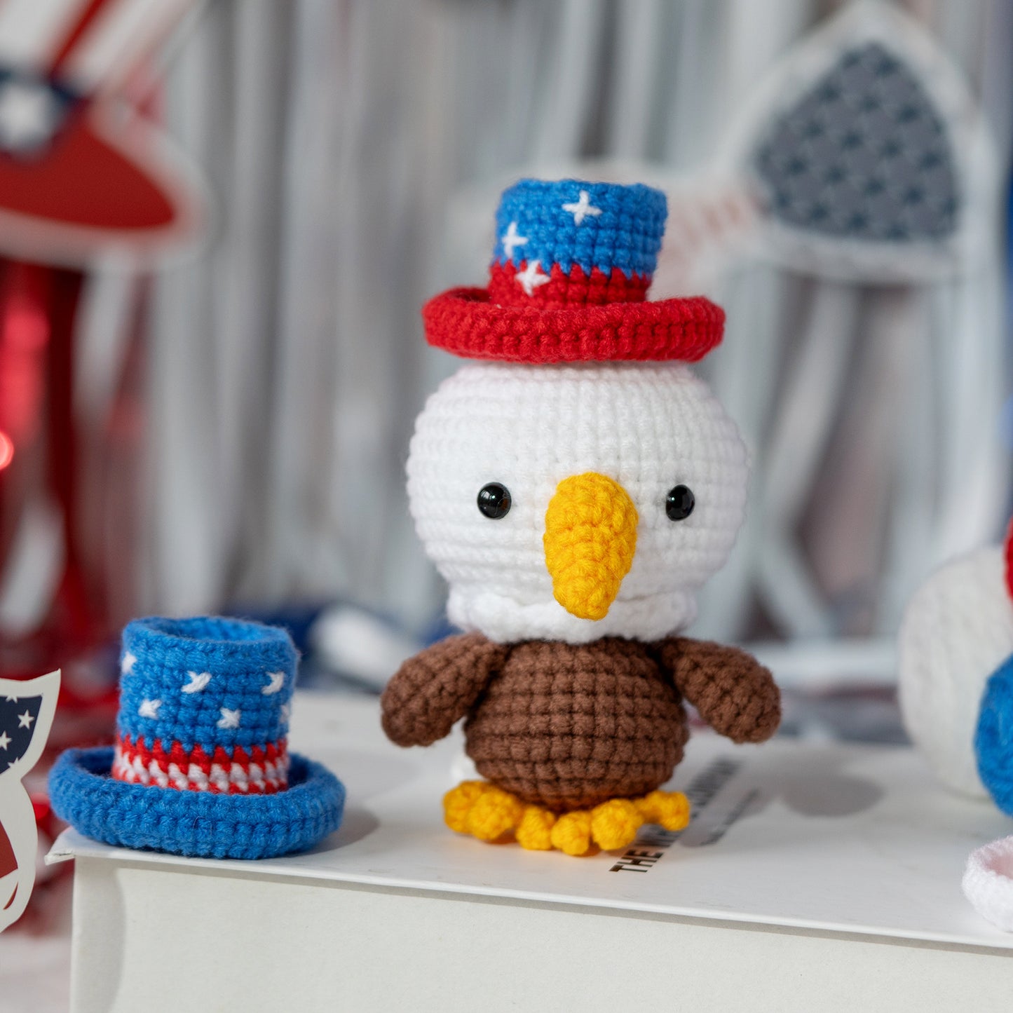 Independence Day Hat Eagle Doll Ornament Crochet Kit