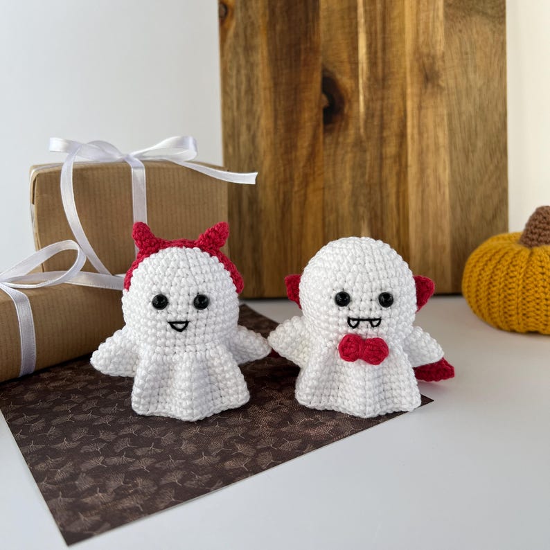 Halloween Ghost Couple Crochet Pattern+Finished Crafts+ Crochet Kit