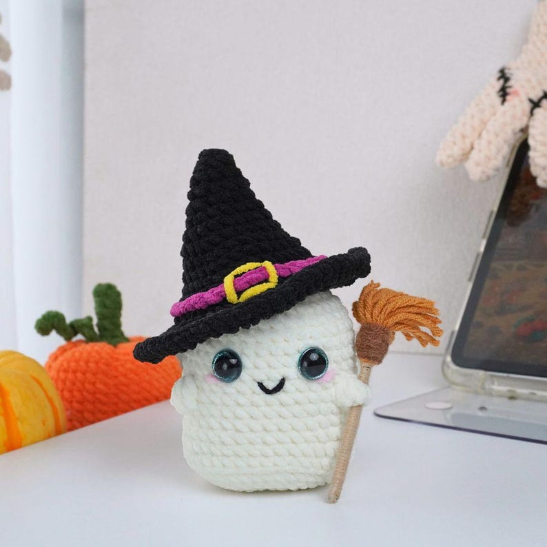 Halloween Witchy Ghost Crochet Pattern+Finished Crafts+Crochet Kit