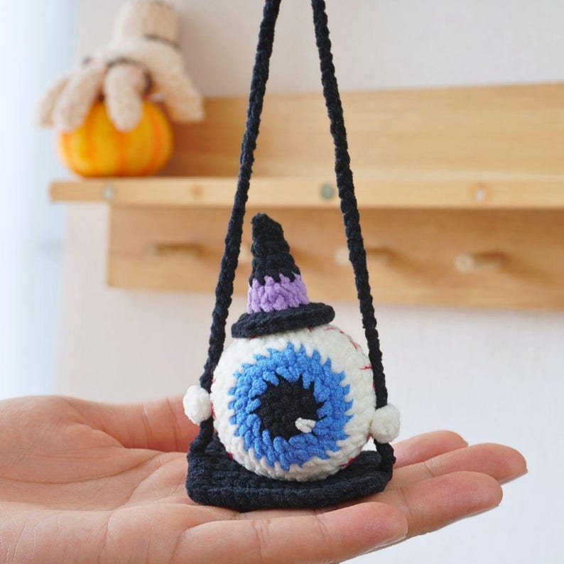 Halloween Candy Eye On Swing Crochet Pattern+Finished Crafts+Crochet Kit