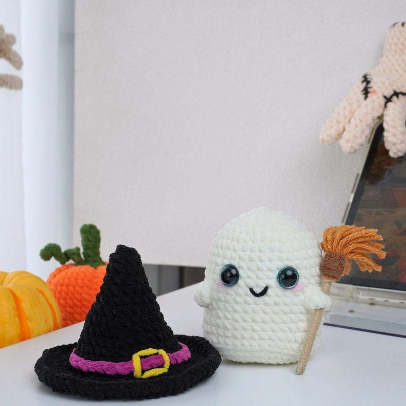 Halloween Witchy Ghost Crochet Pattern+Finished Crafts+Crochet Kit