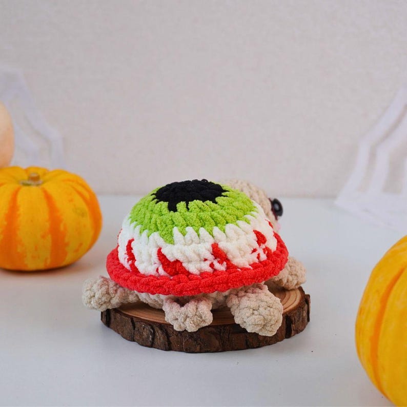 Halloween Eyeball Turtle No Sew Crochet Pattern +Finished Crafts+ Crochet Kit